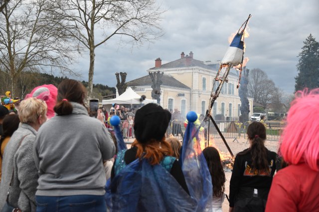 25-04-12-19H43-DSC_0890